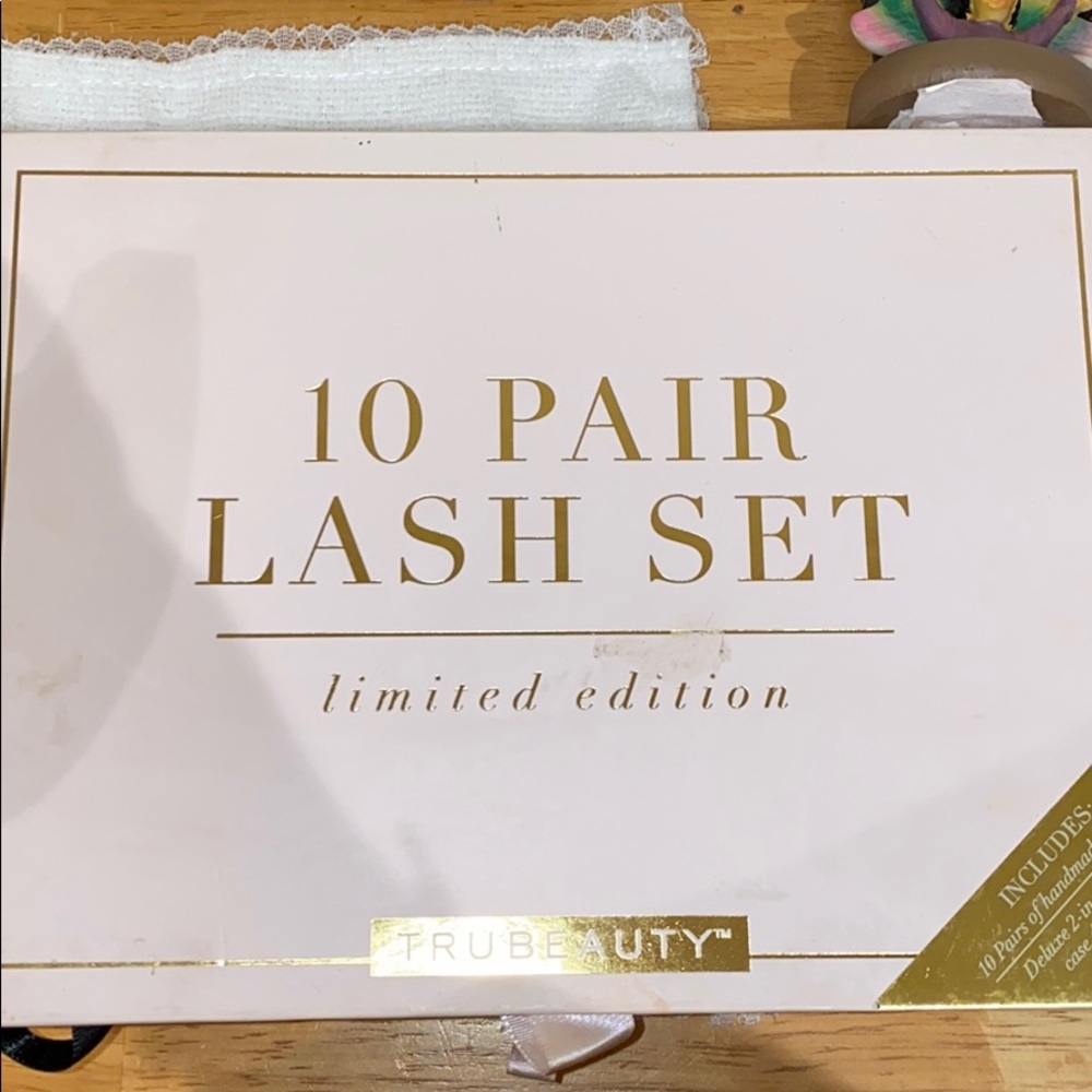 Lash Set ( limited edition )
